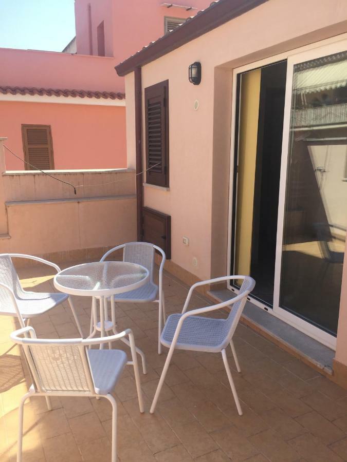 הוילה טראסיני Casa Vacanze La Pergola@ מראה חיצוני תמונה
